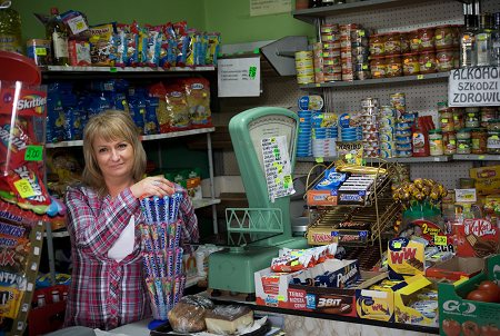 Sklep spożywczo-przemysłowy 7
