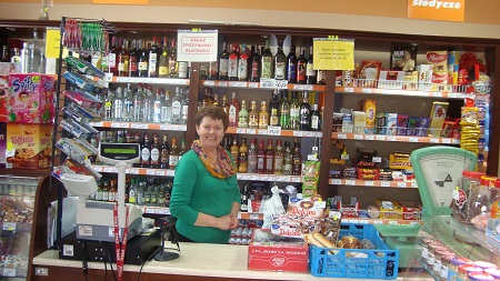 Sklep spożywczo-przemysłowy 9